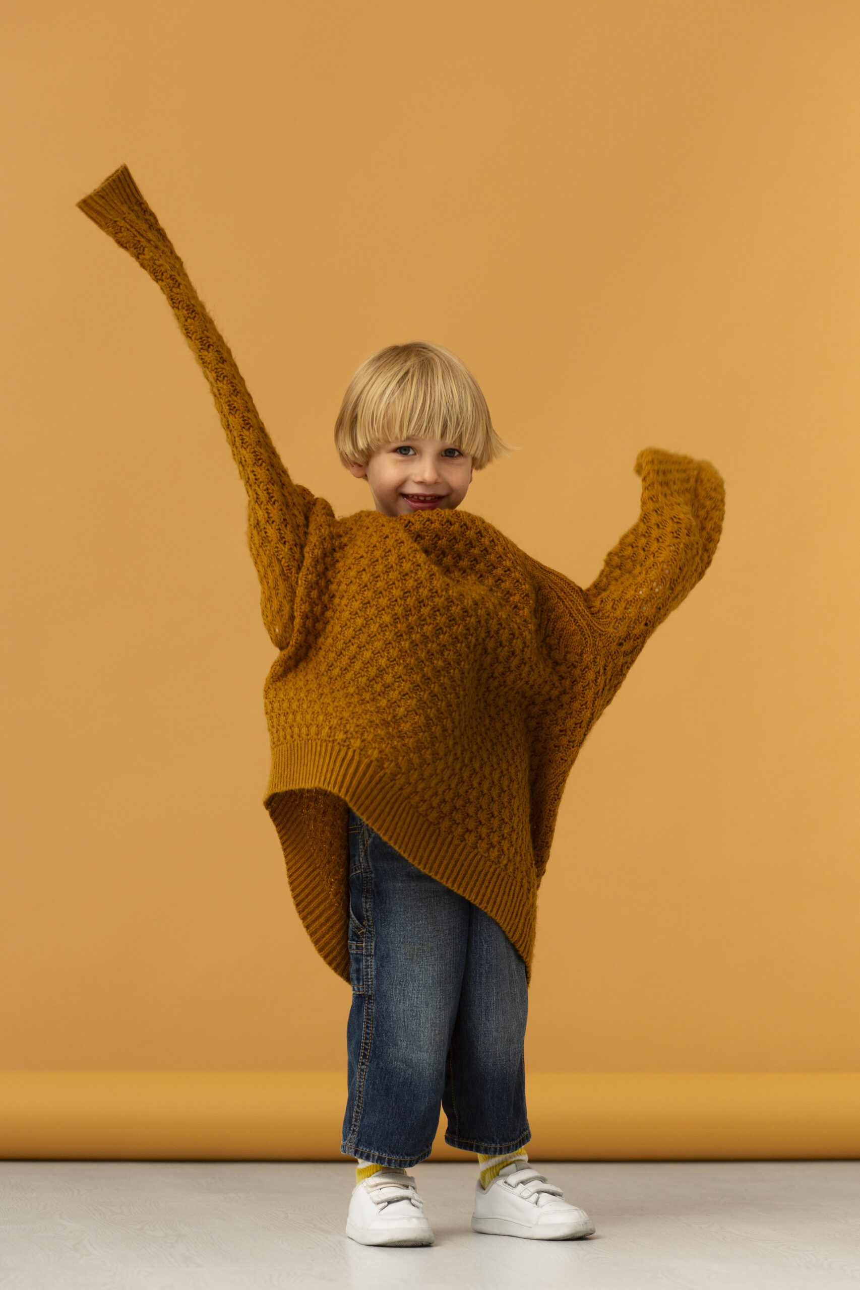 VARIEDAD DE ESTILOS TRAVIESOS MODA INFANTILVARIEDAD DE ESTILOS TRAVIESOS MODA INFANTIL
